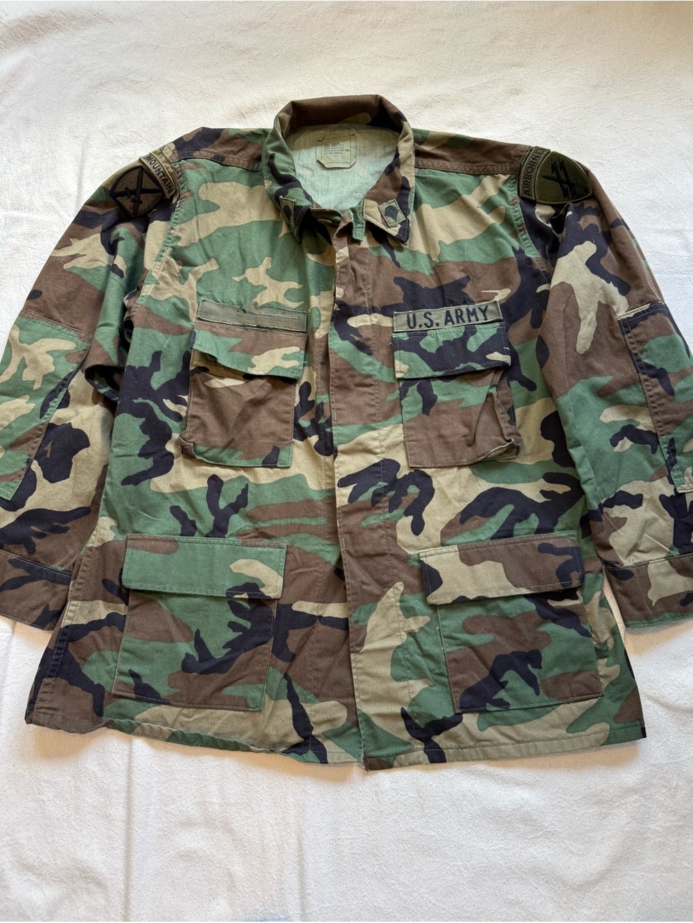 US Army Woodland Camo BDU Jacket Medium Regular Patches